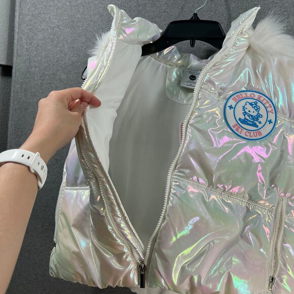 Hello Kitty Snow Angel Cropped Puffer Vest Size XL - Picture 12 of 16